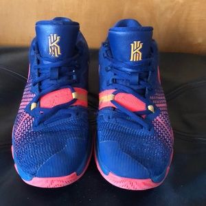 KYRIE flytrap sneakers